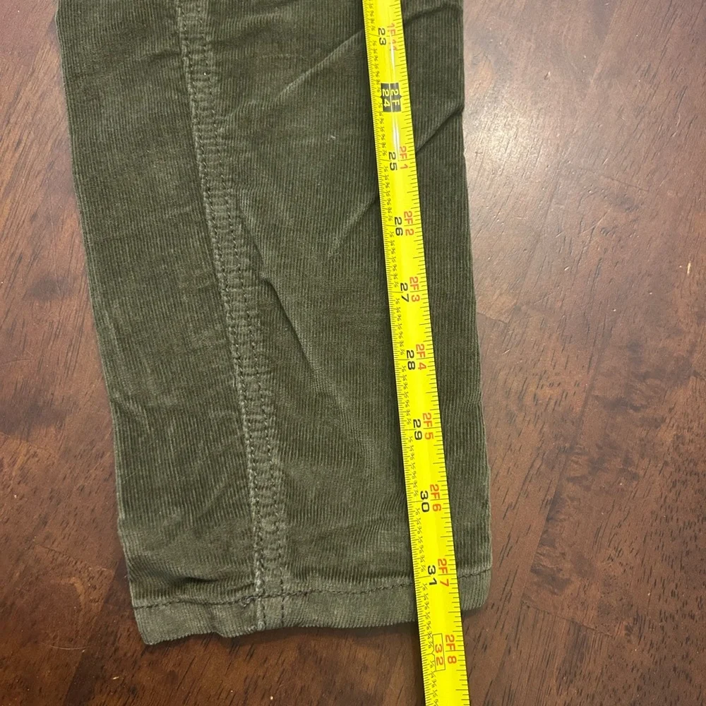 Free People Army Green Corduroy Pants with Zipper Details Size 2 - Picture 8 of 8